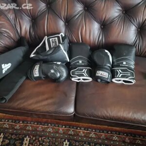 boxerské rukavice 12oz a 6oz