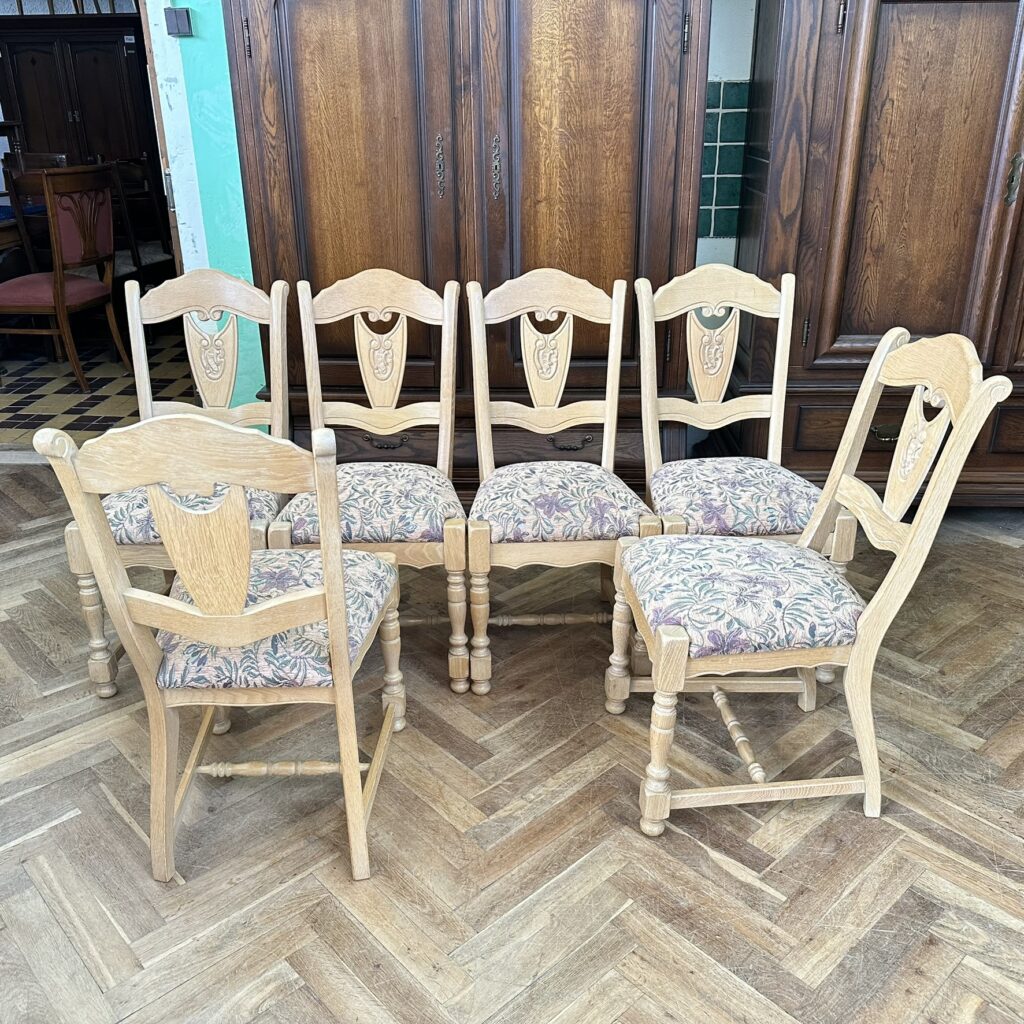 6 židlí světlý dub masiv, řezby, čalouněný sed
