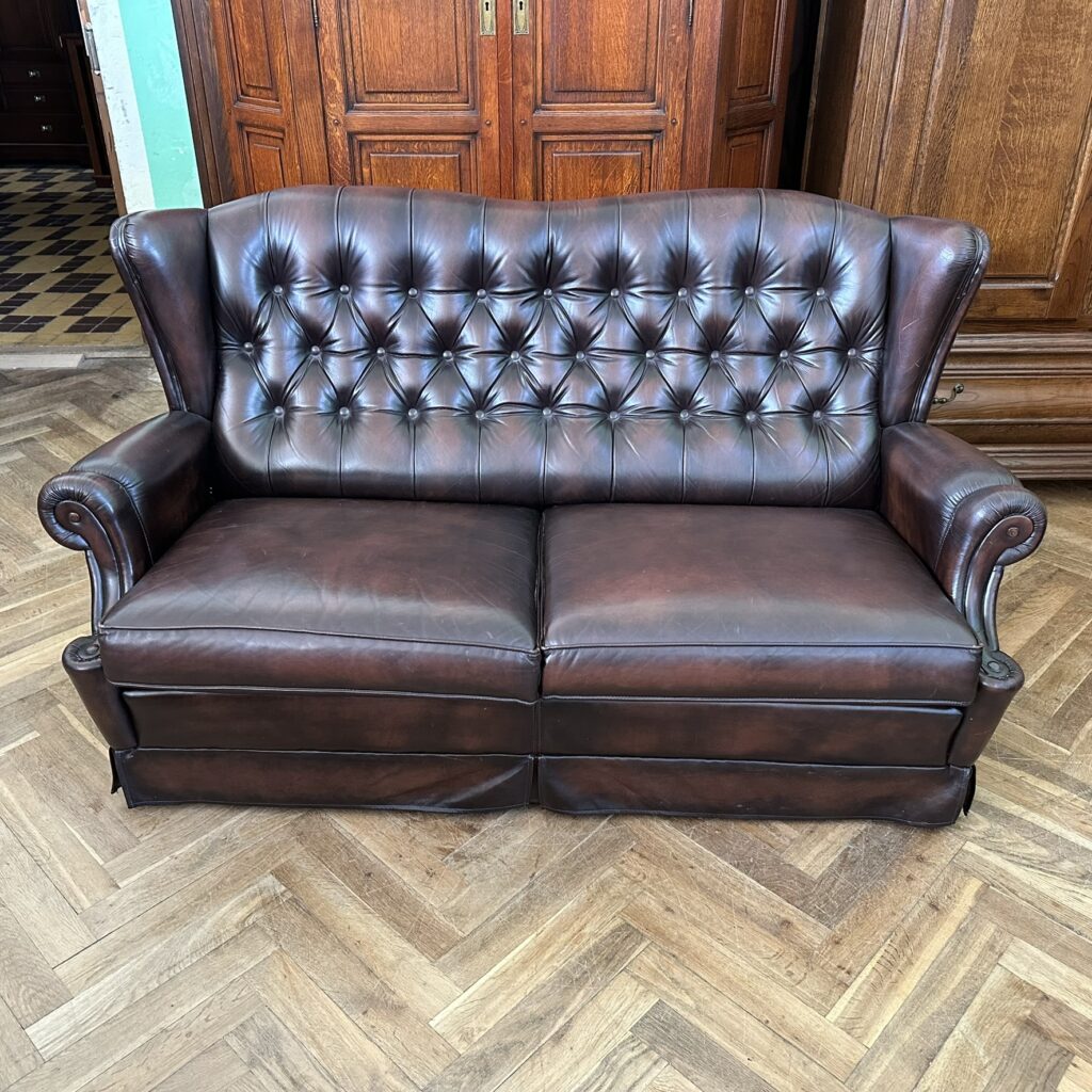 Gauč chesterfield pravá kůže Anglie